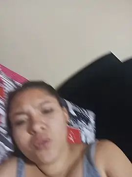 Roxxana2026 Adlı Modelin Canlı XXX Sohbeti
