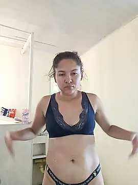 Roxxana2026のライブXXXチャット