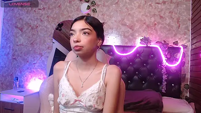 piedra_lunagp's Live XXX Chat