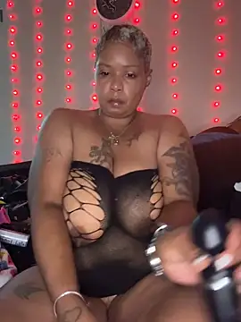 BIGCUMSHOW35's Webcam Show