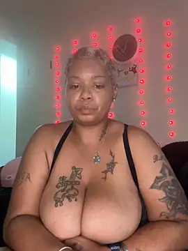 BIGCUMSHOW35 webcam show