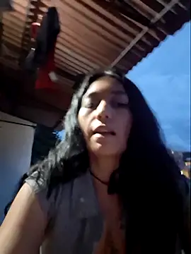 Evelyn_outdoors Pertunjukan Webcam