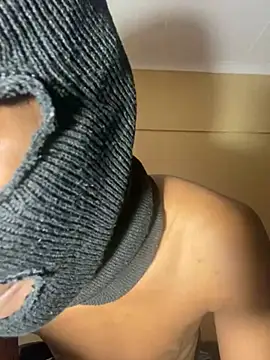 lootlove-26 webcam show