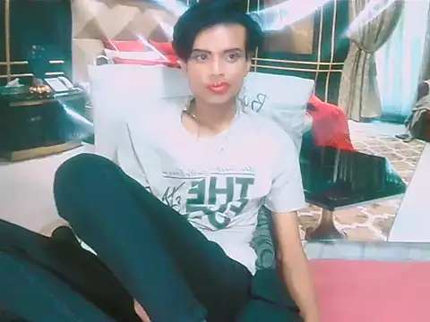 โชว์เว็บแคมของ IndianLipstickLuna