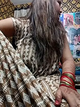 Chat +18 de NEHA_Your_JAAN ao vivo