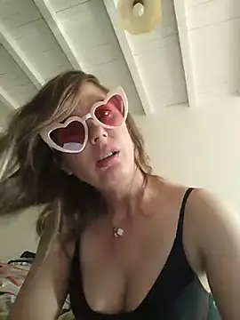 Frenchgirl Chat XXX live