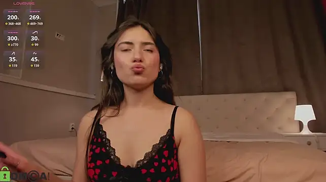 avayuzu live XXX chat