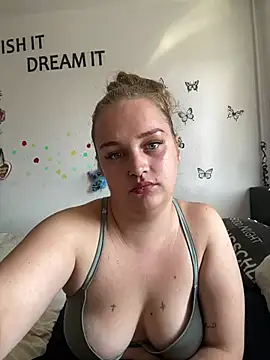 Chat XXX en directo de Laylaa_Rose