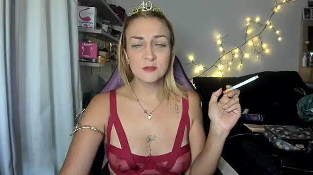 adri_smoke Webcam show