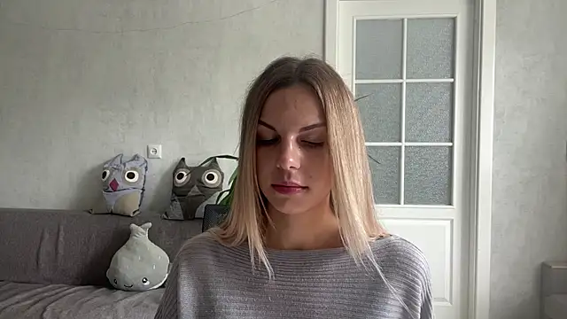 LaraineDomebo's Live XXX Chat