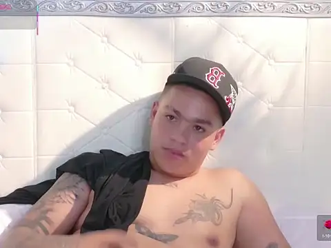 AustinThompsonn Webcam Show