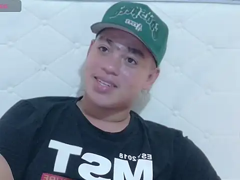 AustinThompsonn ওয়েবক্যাম শো
