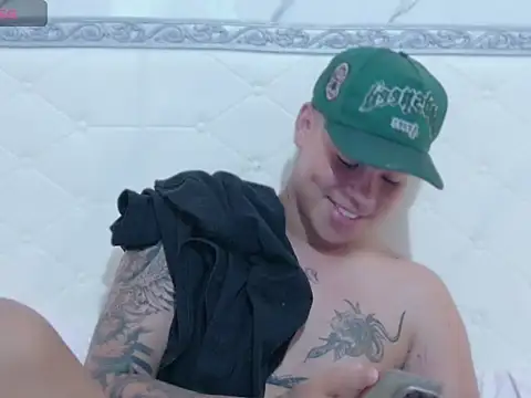 AustinThompsonn Webcam-Show