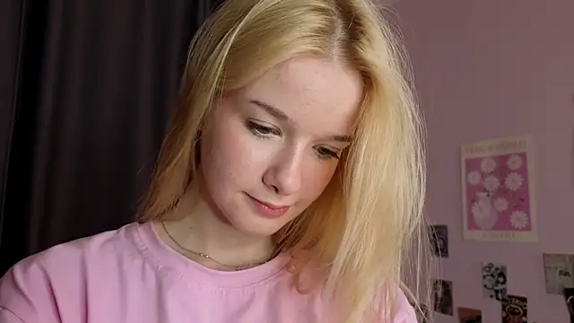 BeataWheat: вебкам-шоу