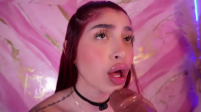 Scarlett-jones00's Webcam Show