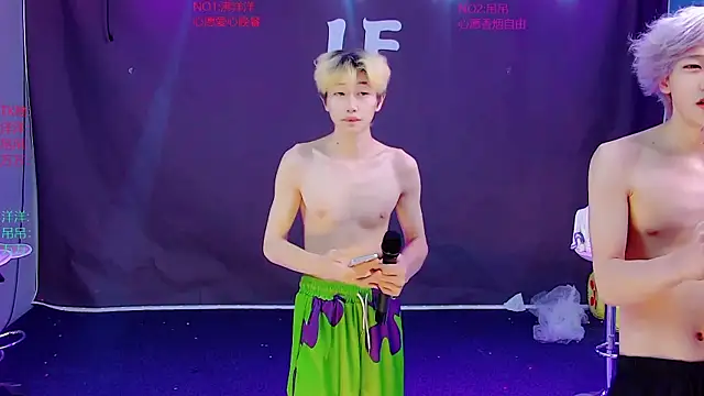 LF-boy: вебкам-шоу