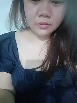 Lemiuiu_sex's Webcam Show