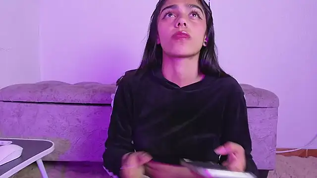 Czat XXX na żywo – Dafne_girl4u