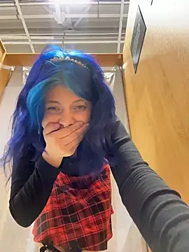 LishuMeow webcam show