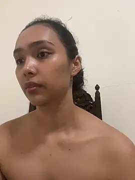 aeeeyyan Webbikameraesitys