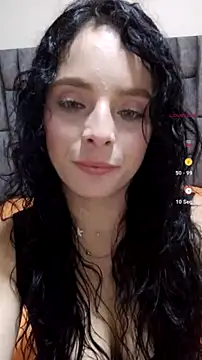Martinarizzy's Live XXX Chat