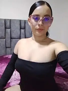 Martinarizzy Chat XXX in diretta