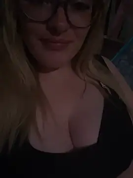 Maya_36_X's Live XXX Chat