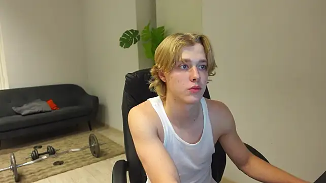Eddie_Soltero webcam show