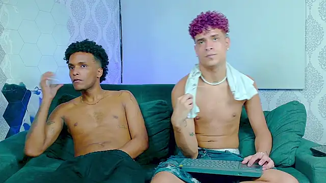 exotic_boysxx webkamerás műsora