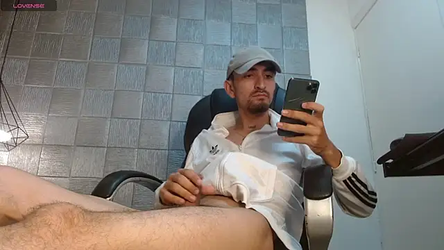 MykeCastle's Webcam Show
