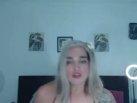 Pertunjukan Kamera Web estefanyy_ts