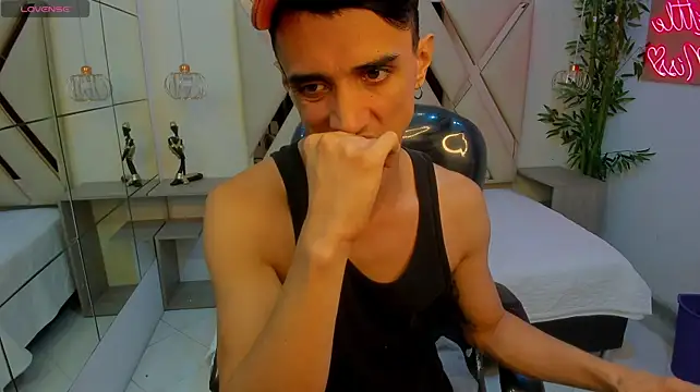 הופעת וובקאם של FelipeFriendly