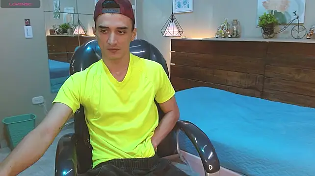 FelipeFriendlyn Webbikameraesitys
