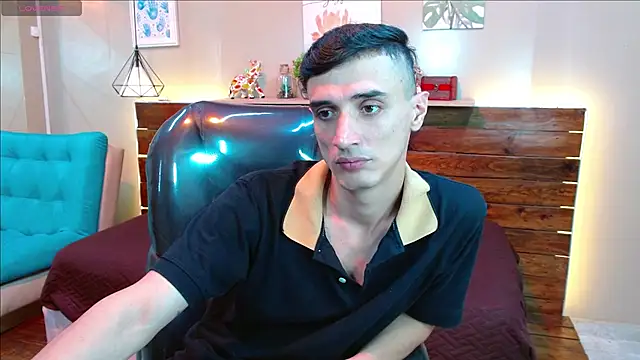 عرض كام FelipeFriendly