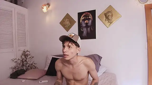 TebanMotato Show in webcam