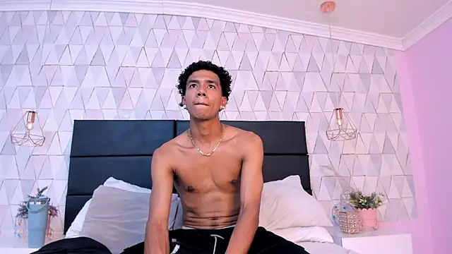 MarckThompsonn webcam show