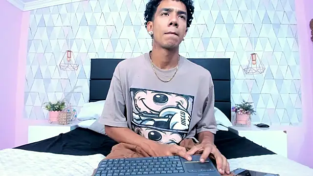 MarckThompsonn – webcam-show