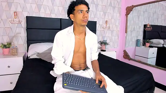 MarckThompsonn ওয়েবক্যাম শো