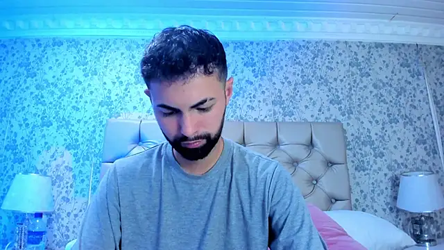 AndrewCrooss Webcam show