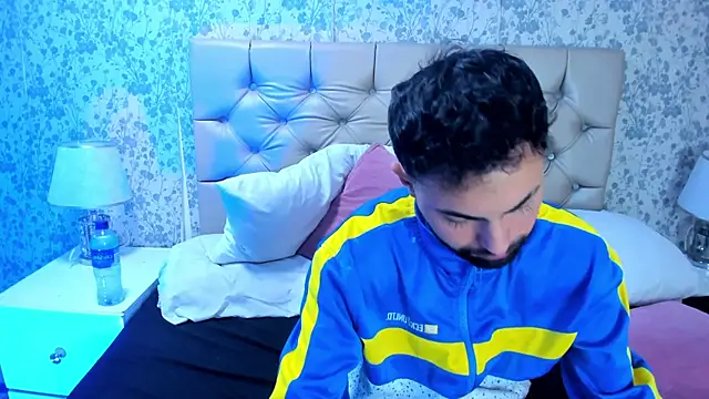 AndrewCroossn Webbikameraesitys