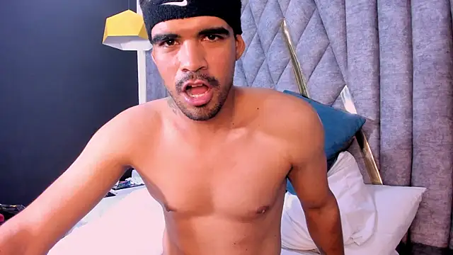 DaviidClarck – webcam-show