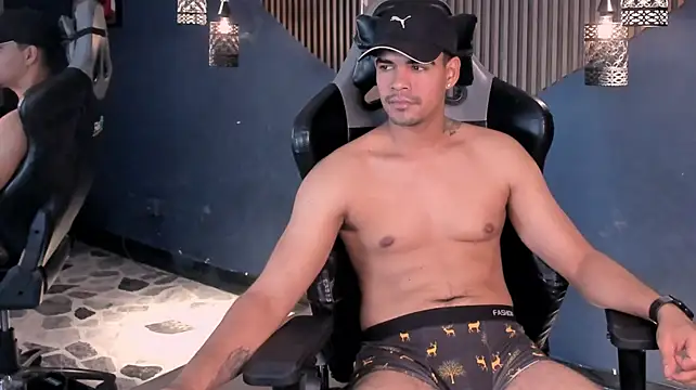 DaviidClarck Show in webcam