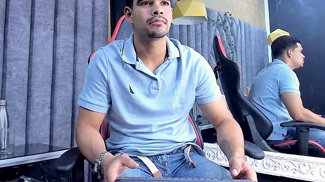 DaviidClarck Webcam show