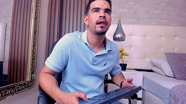 Show de DaviidClarck na webcam