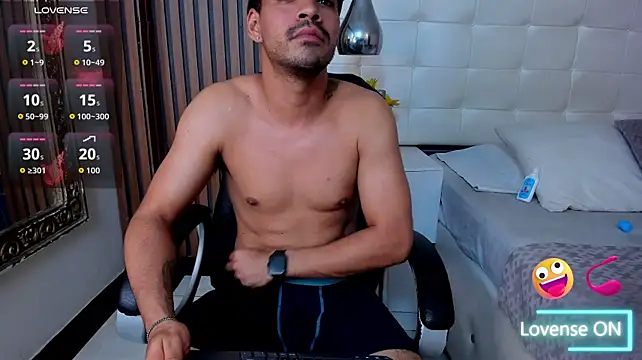 DaviidClarck Webcam show