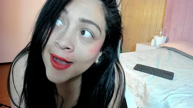 Chat XXX en directo de Anny_Mora_