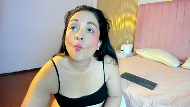 Anny_Mora_ Chat XXX live