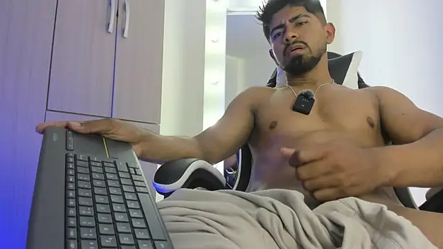 Noah_blackmen webcam show