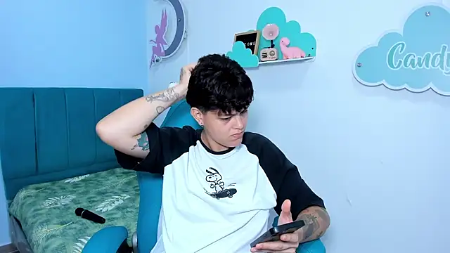 Phòng Chat Trực Tiếp nataly_0303