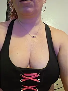 XxMs_StarzxX Adlı Modelin Canlı XXX Sohbeti
